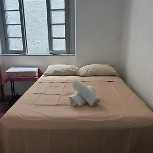  Hostel Proximo A Shopping Total - Rodoviaria - Hosp Presidente Vargas